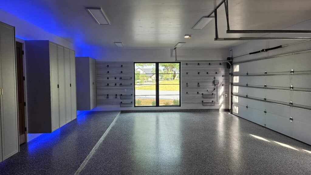 Black Diamond Garages: Partnering with Austin Builders for Outstanding Epoxy Floors & Garage Organization